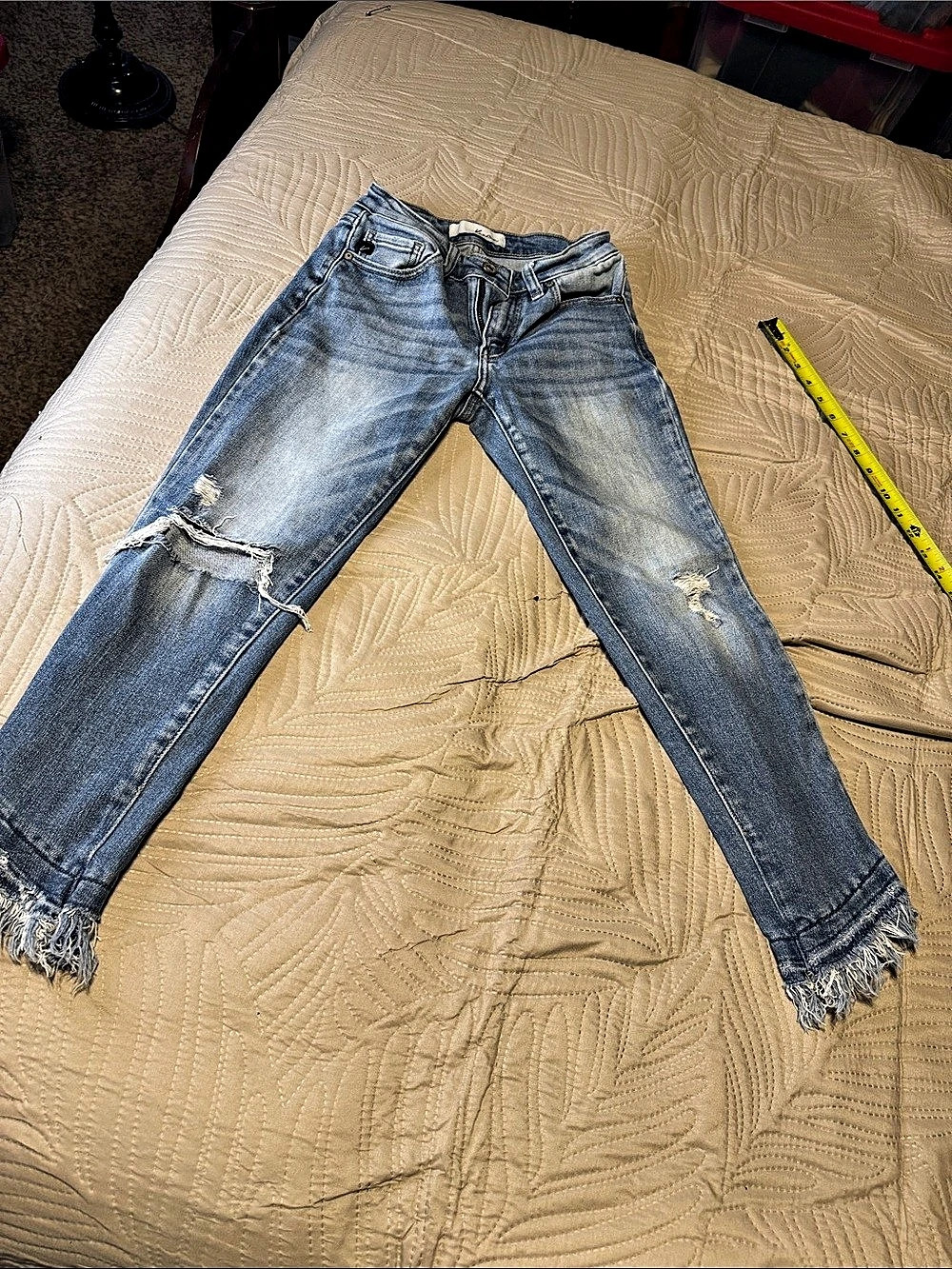 Kankun Distressed Skinny Jeans in Blue Size 1